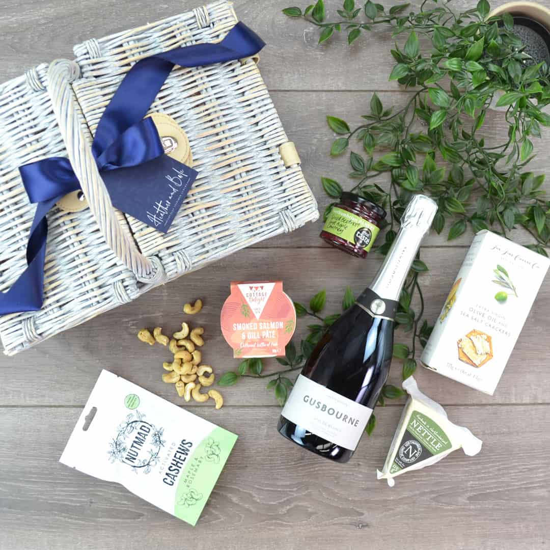 English Sparkling Wine Hamper