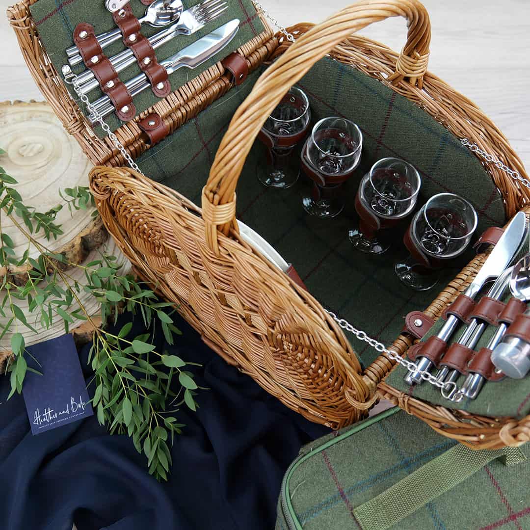 Picnic Hamper for 4