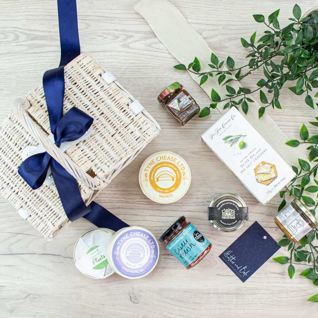 Tyne Chease & Chutney Basket