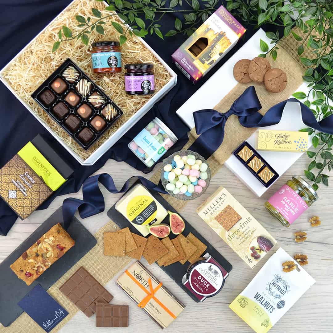 Beanley Artisan Gift Box. Family Friendly Hamper