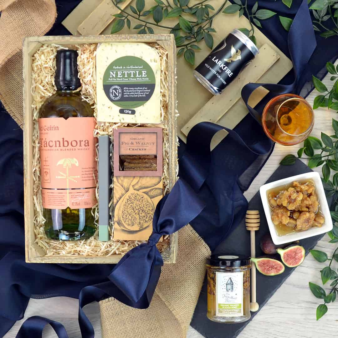 Tacnbora Whiskey and Cheese Crate