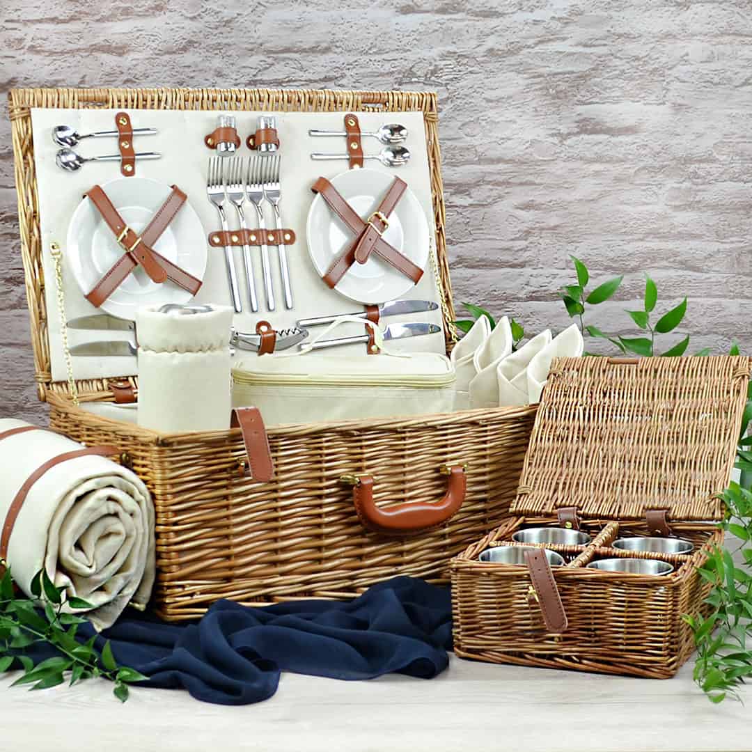 4 Person Picnic Basket
