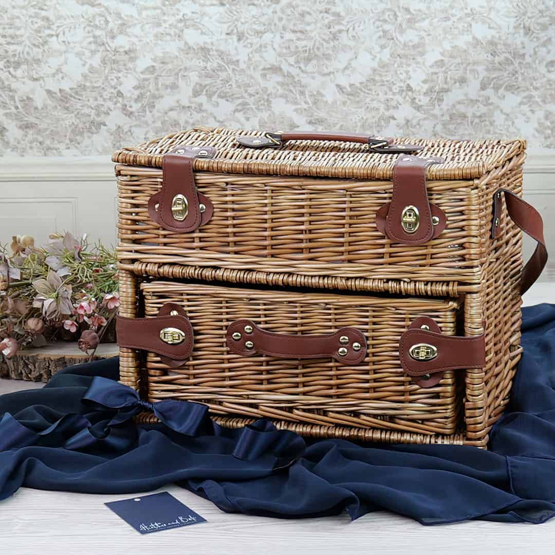 4 person picnic basket