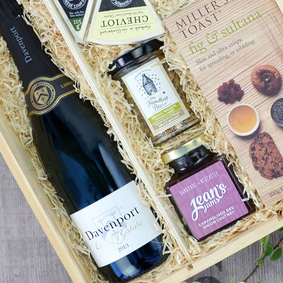 English Wine & Cheese Box